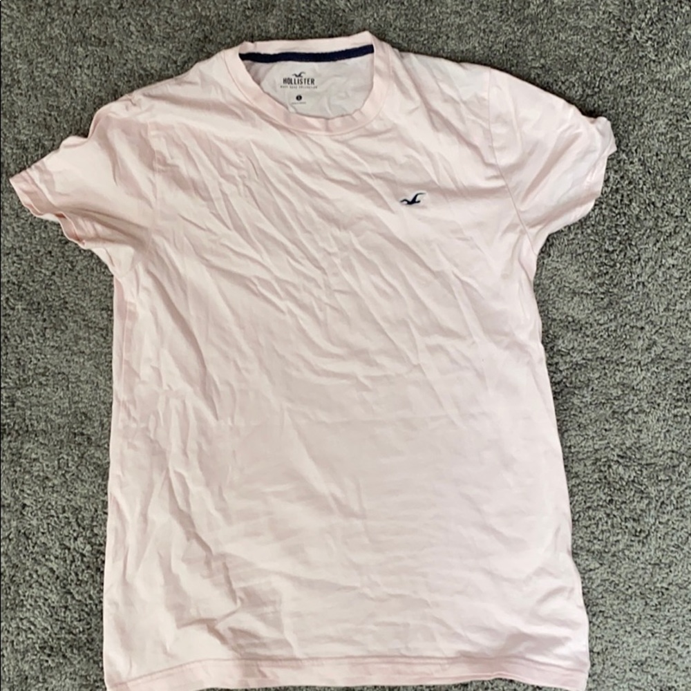 Hollister t shirt